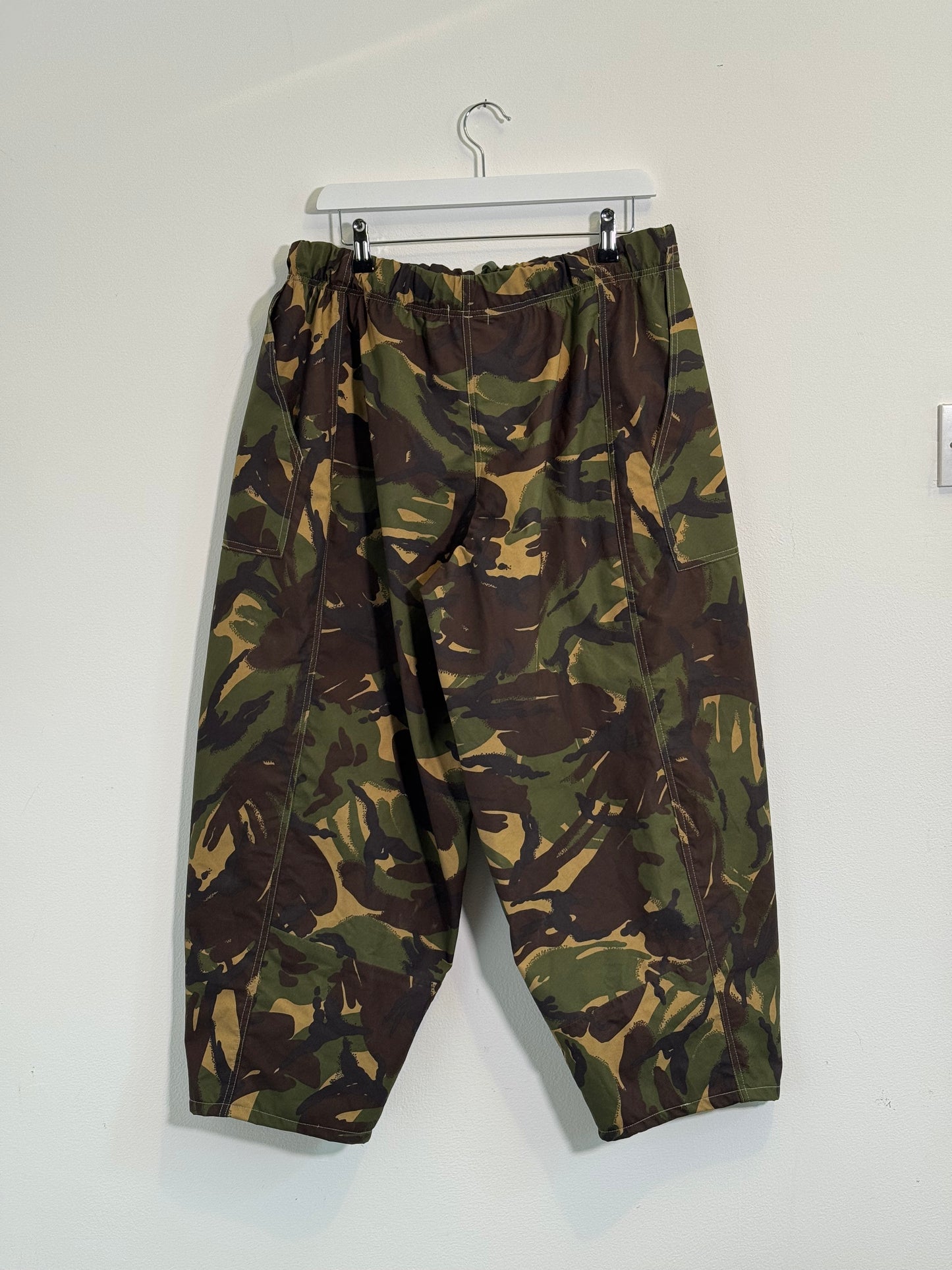 Barrel Pants (Various Sizes)
