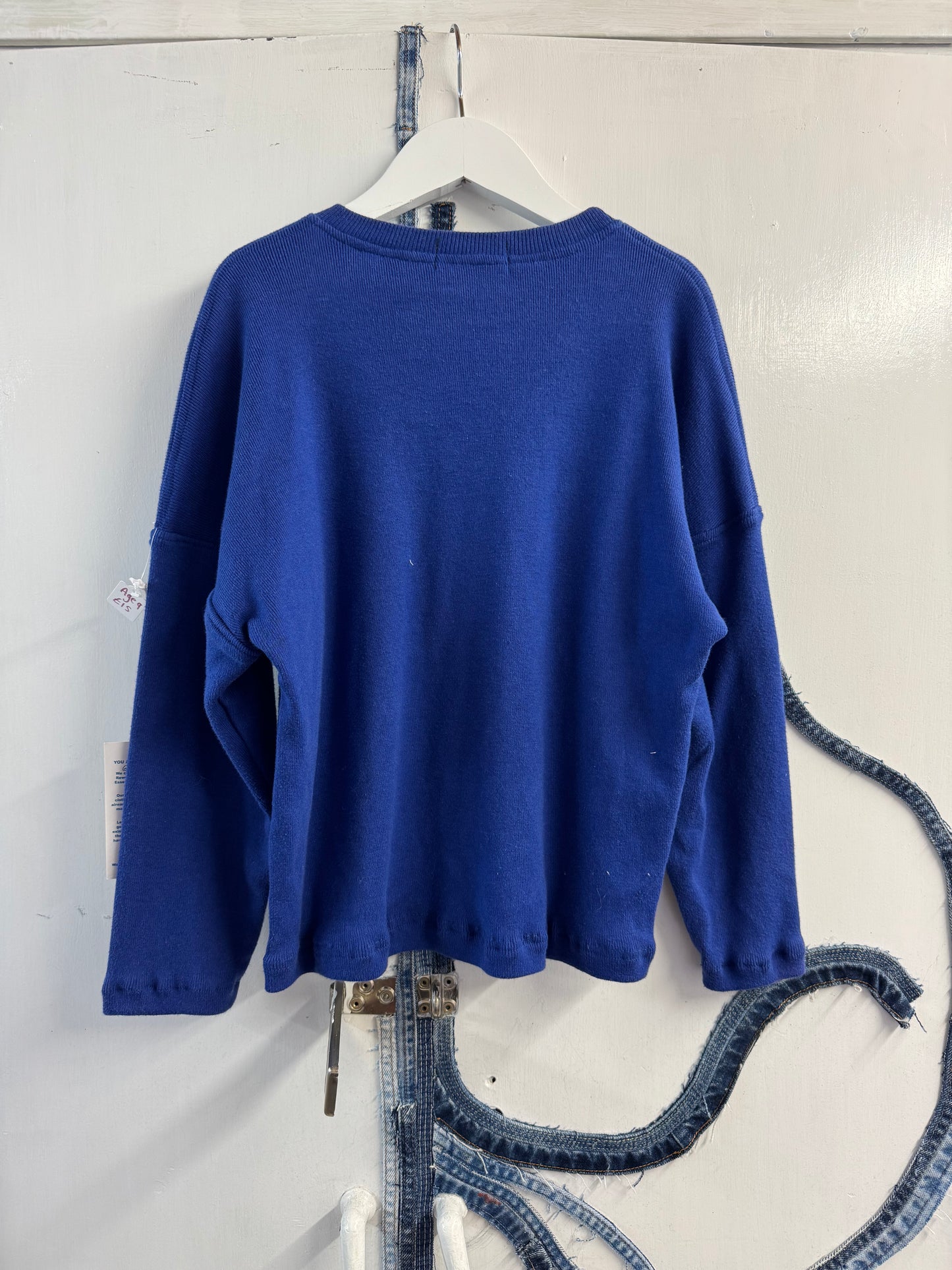 KIDS SWEATSHIRT AGE 9