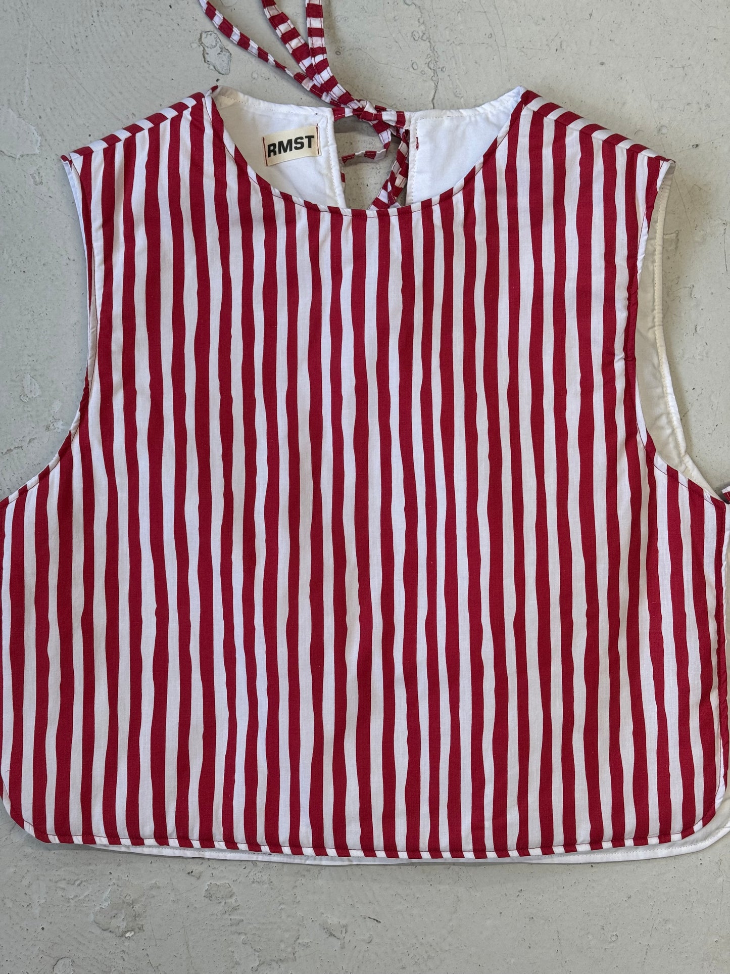 APRON TOP (one size)