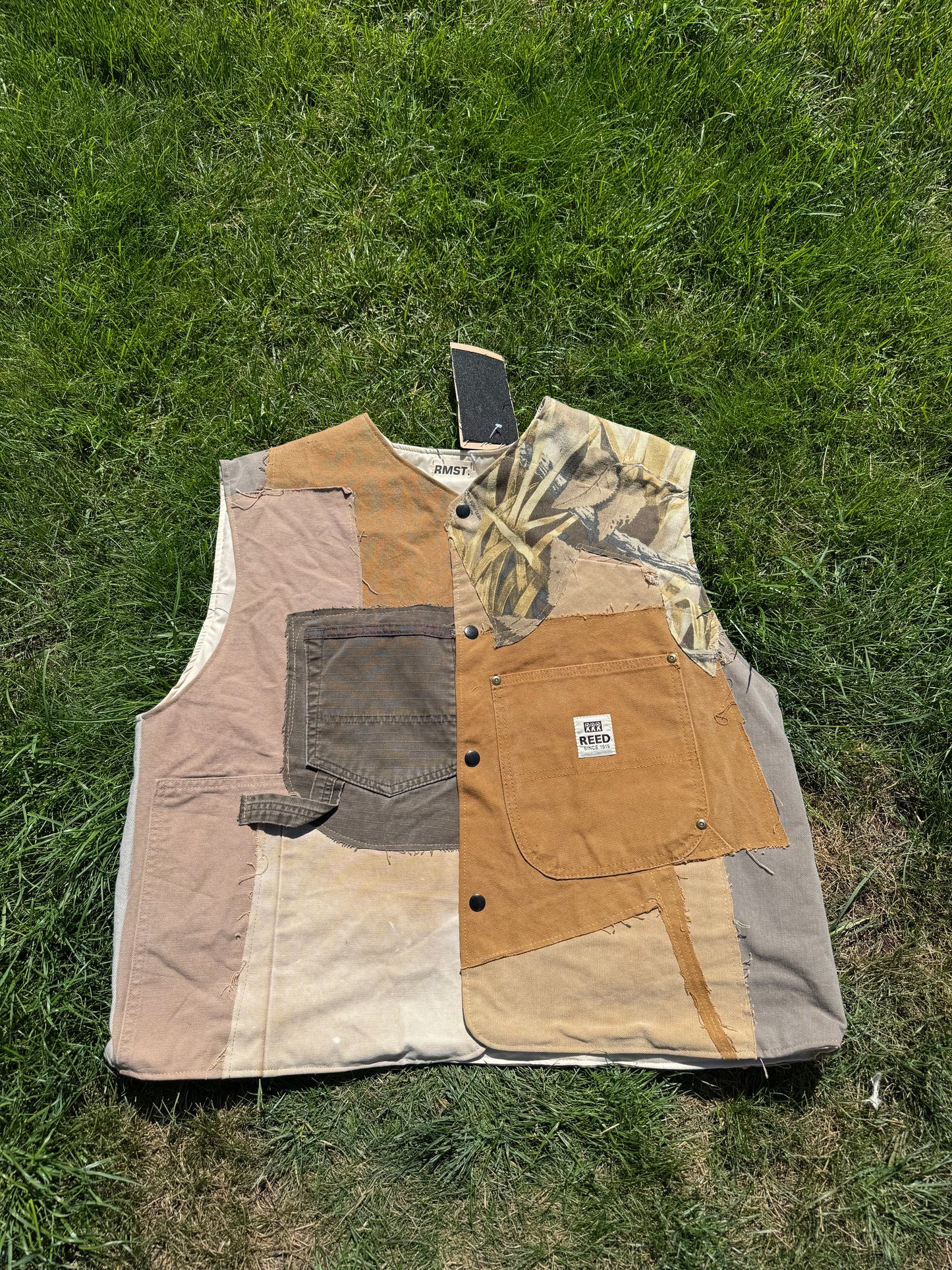 REED Distressed GILET (L)