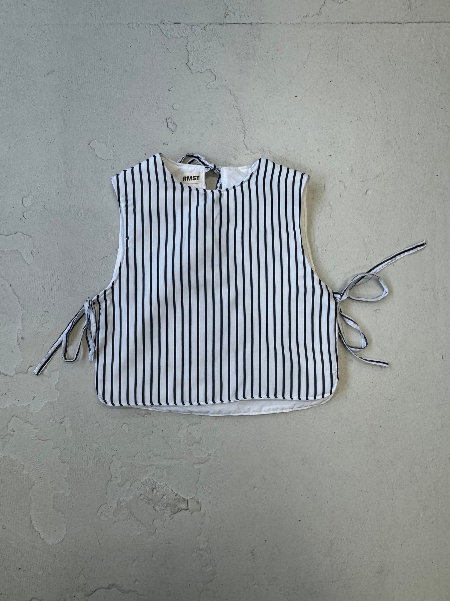 APRON TOP (one size)