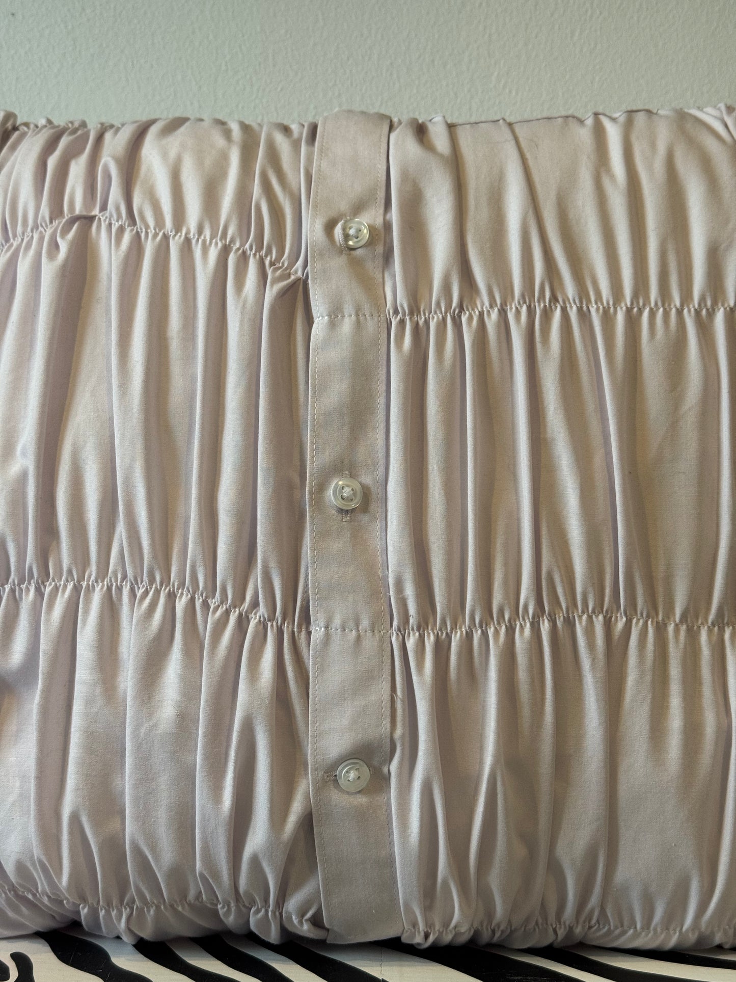 RUCHED SHIRT CUSHION