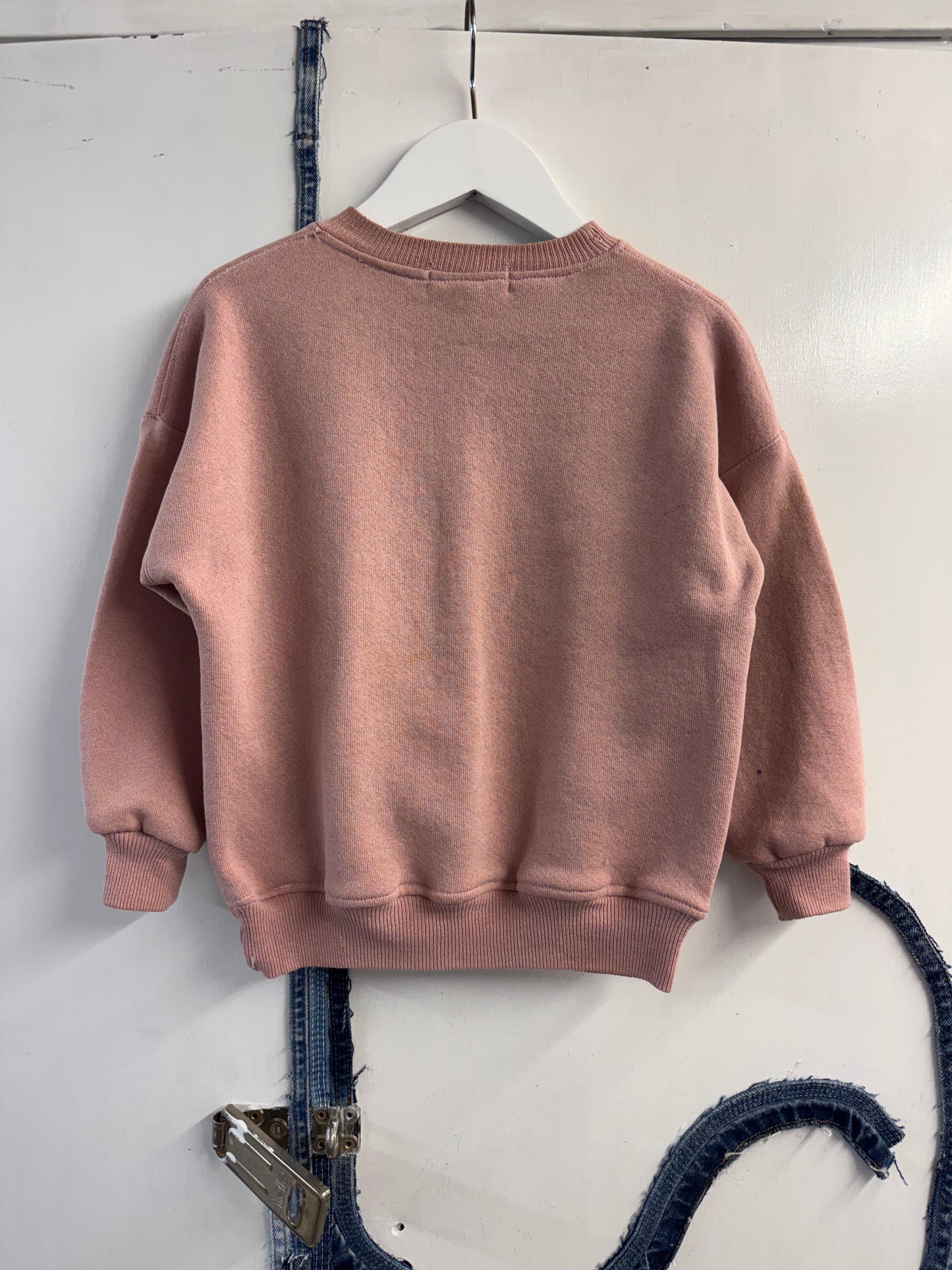 KIDS SWEATSHIRT AGE 4