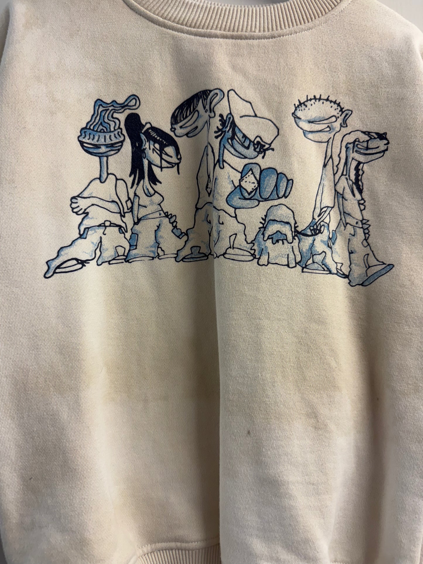 KIDS SWEATSHIRT AGE 6