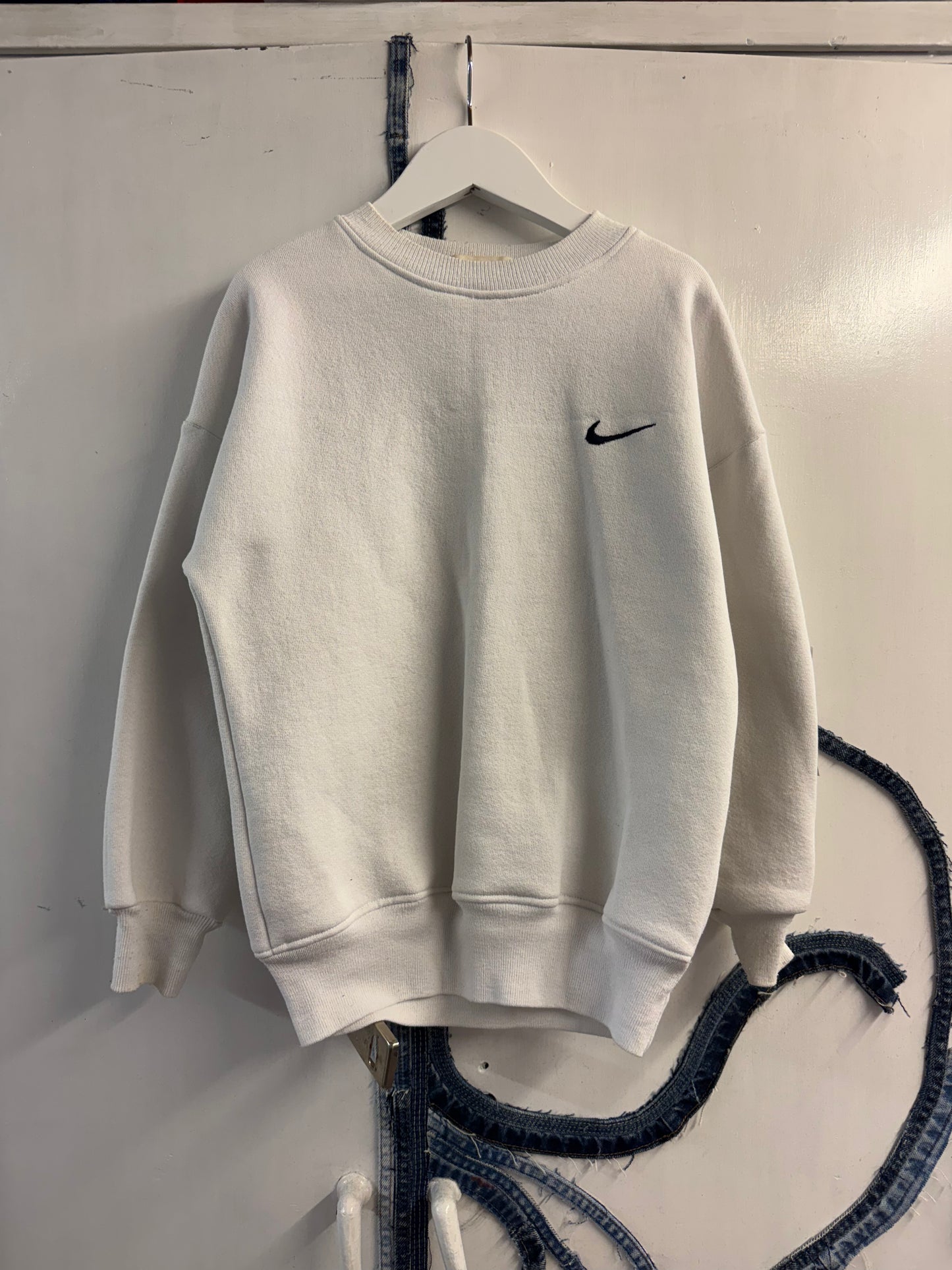 KIDS SWEATSHIRT AGE 8