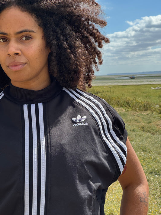 ADIDAS PULLOVER VEST (M)